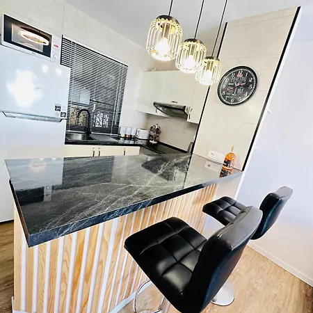 Windsor Park Spacious In *